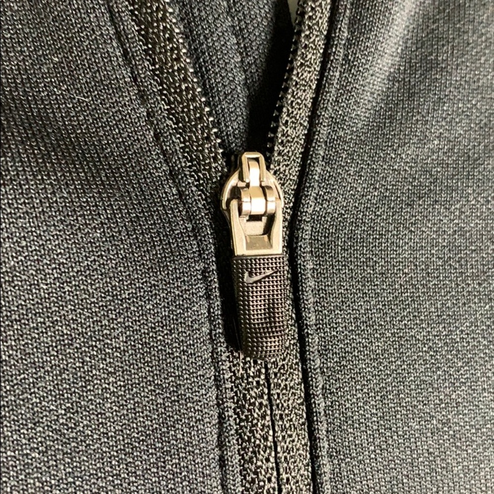 Nike Golf Quarter-Zip Black Jacket Size Youth Lg - Picture 6 of 8